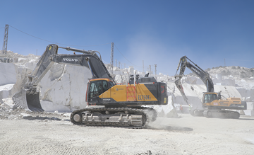 "TEKNOLOJİ VE HIZLI ÇÖZÜMÜN ADRESİ ASCENDUM MAKİNA"