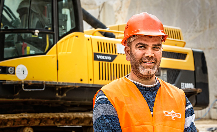 “VOLVO'NUN İÇİNDE HUZUR BULUYORUM”