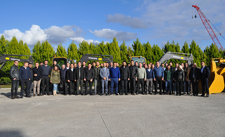 ASCENDUM MAKİNA'YA HARDOX AŞINMA PLAKASI EĞİTİMİ