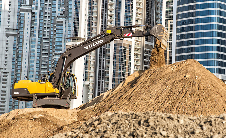 EW205D VOLVO LASTİKLİ EKSKAVATÖR