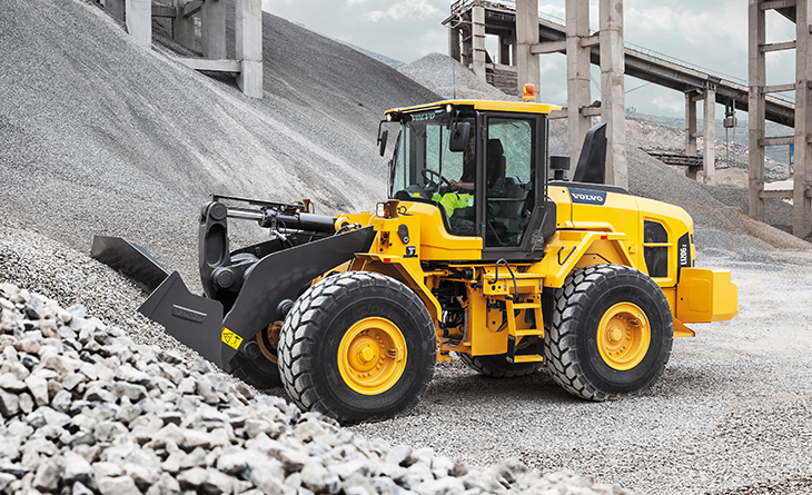 ZORLU İNŞAAT SAHALARININ YENİ YÜKLEYİCİSİ VOLVO L120Gz