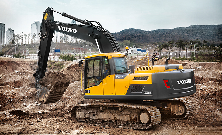 EKSKAVATÖR PAZARINDA DENGELERİ DEĞİŞTİREN VOLVO EC220DL