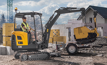 VOLVO MİNİ PALETLİ EKSKAVATÖR EC18D 