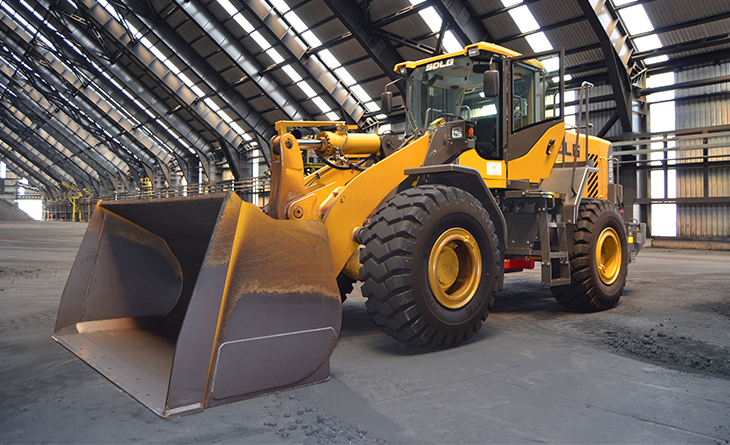 SDLG LASTİKLİ YÜKLEYİCİLER, LİMANLARDA DA BOY GÖSTERİYOR